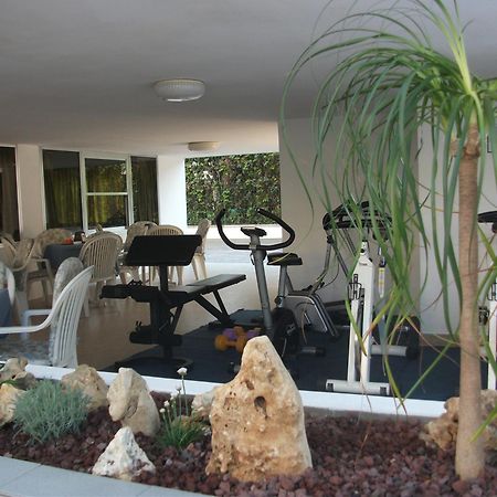 Hotel Kiss Cesena Bagian luar foto